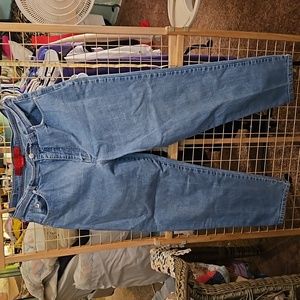 ❤️🎊Host Pick🎊❤️Wendy's closet preloved Gloria Vanderbuilt Jeans size 14 Med